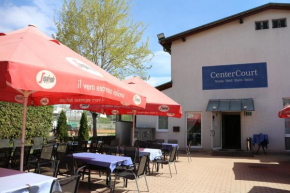Отель CenterCourt Hotel  Грац